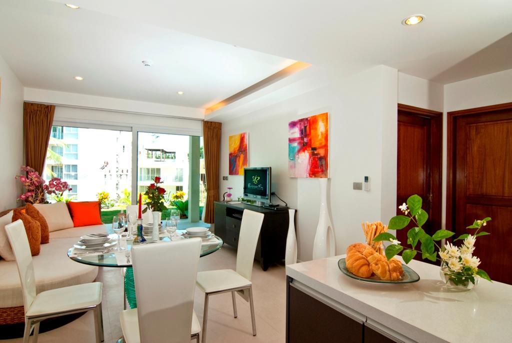 Karon Butterfly Apartment *