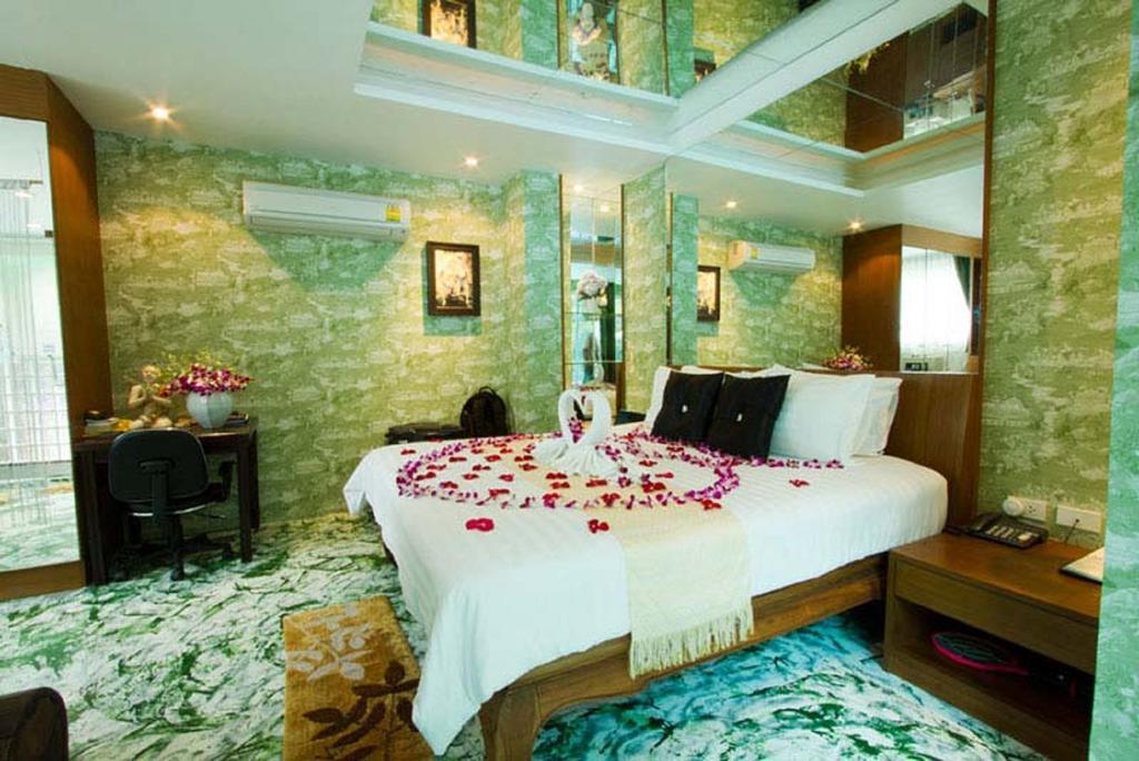 Club One Seven Phuket 3* Patong