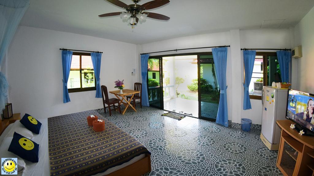 Resort D&k Smiley Phuket Rawai