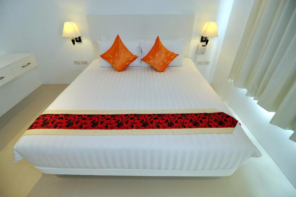 Hotel Grand Sunset Phuket Karon