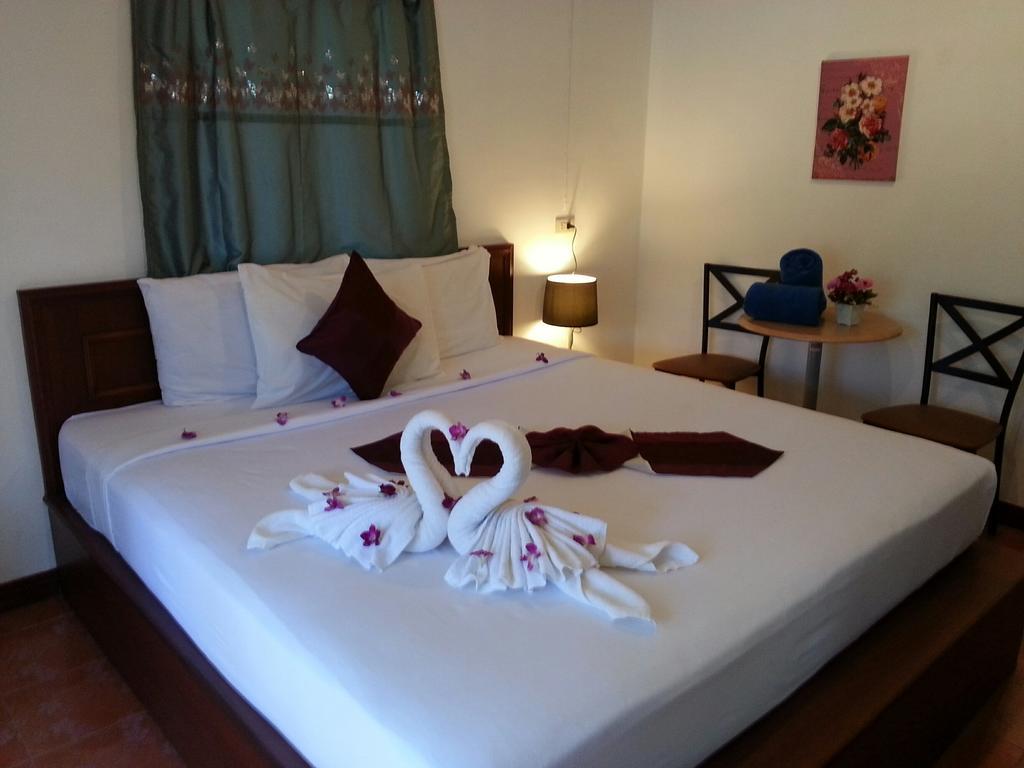 Resort Bangtao Varee