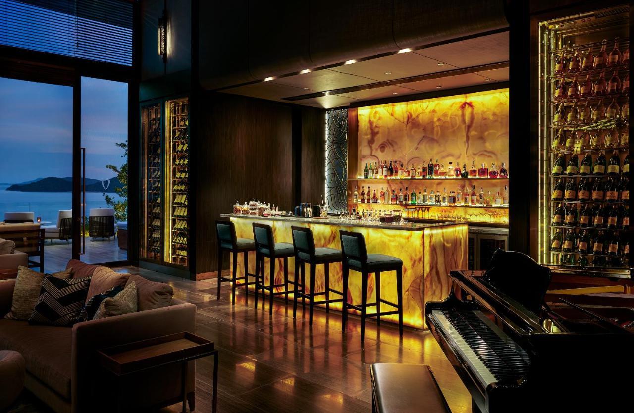 V - Mgallery Collection Hotel 5*