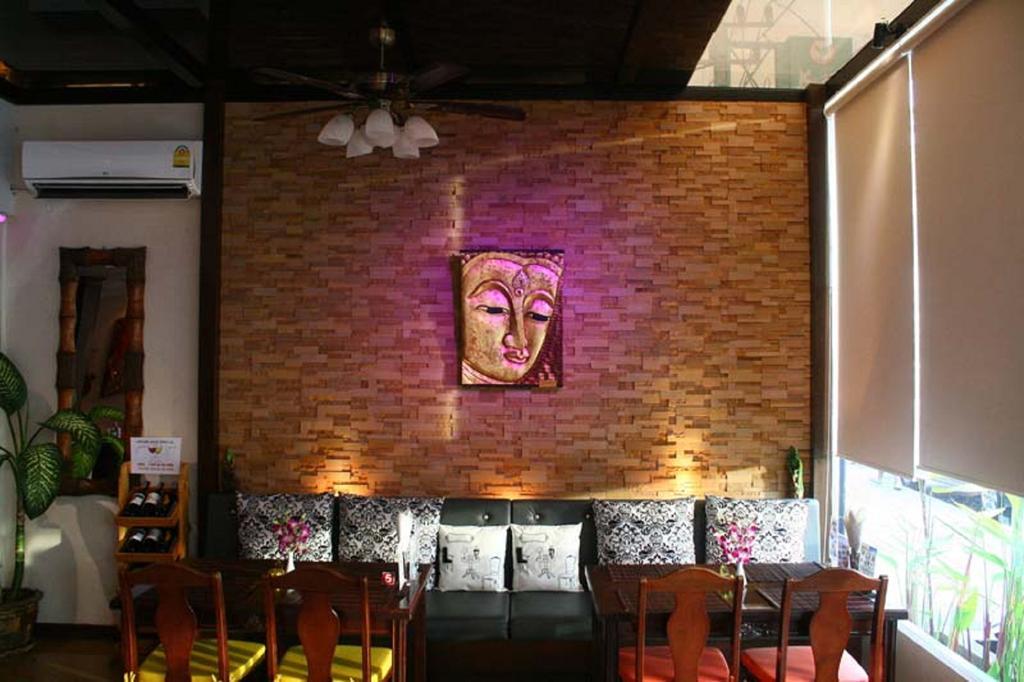 Club One Seven Phuket 3*