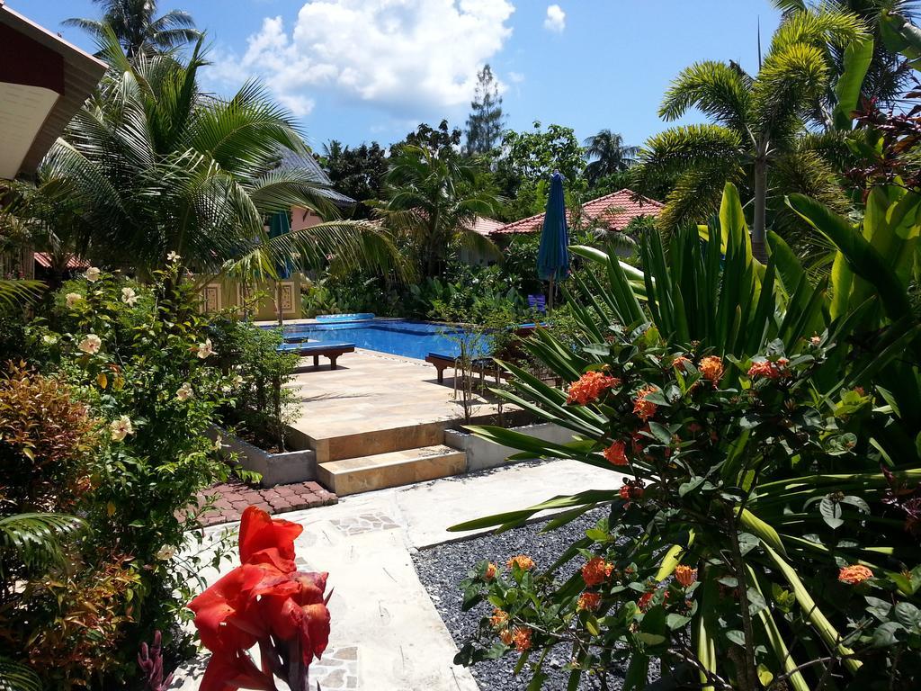 Bangtao Varee 3* Bang Tao Beach (Phuket)