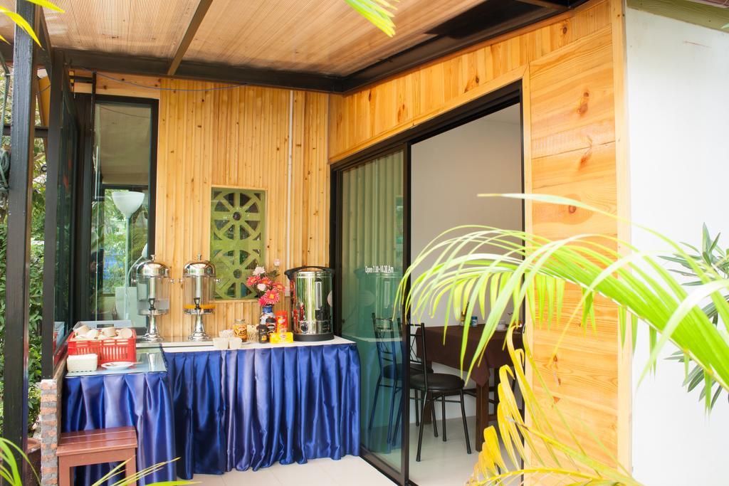 Resort Bangtao Varee