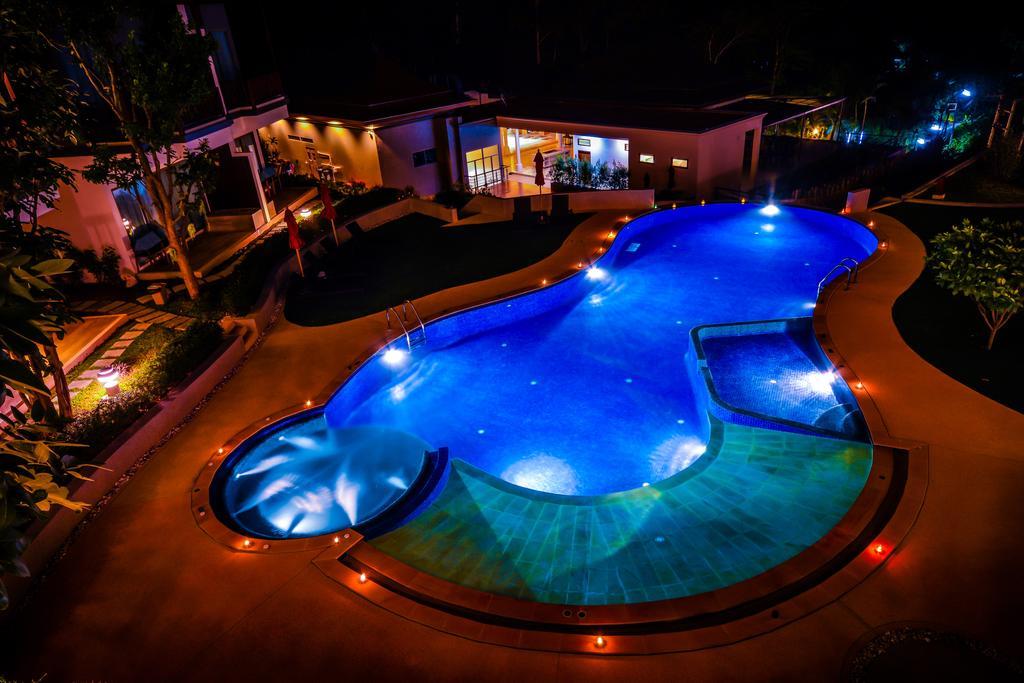 Crystal Wild Phuket 4*