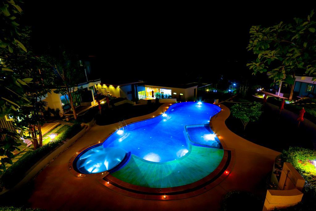 Resort Crystal Wild Phuket Cape Panwa