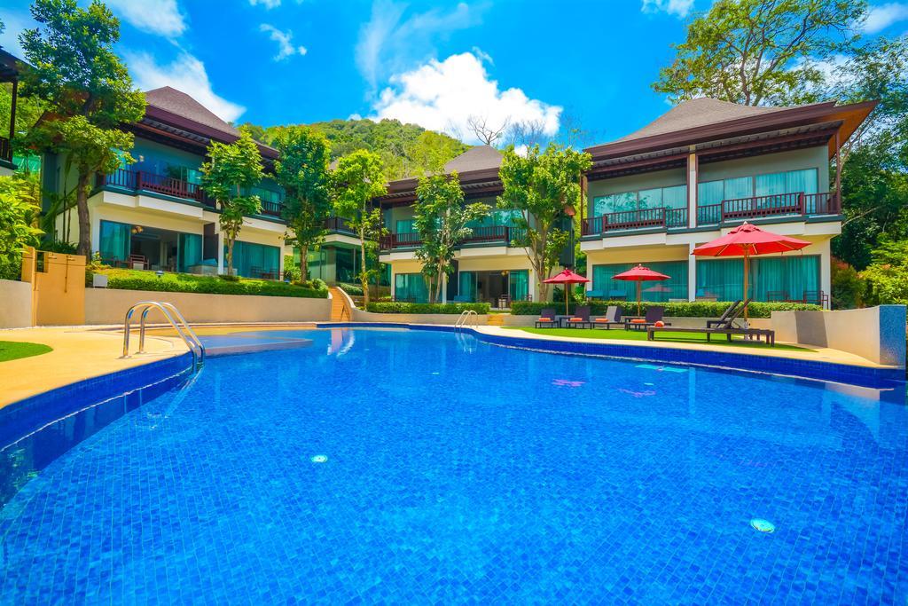 Crystal Wild Phuket Resort