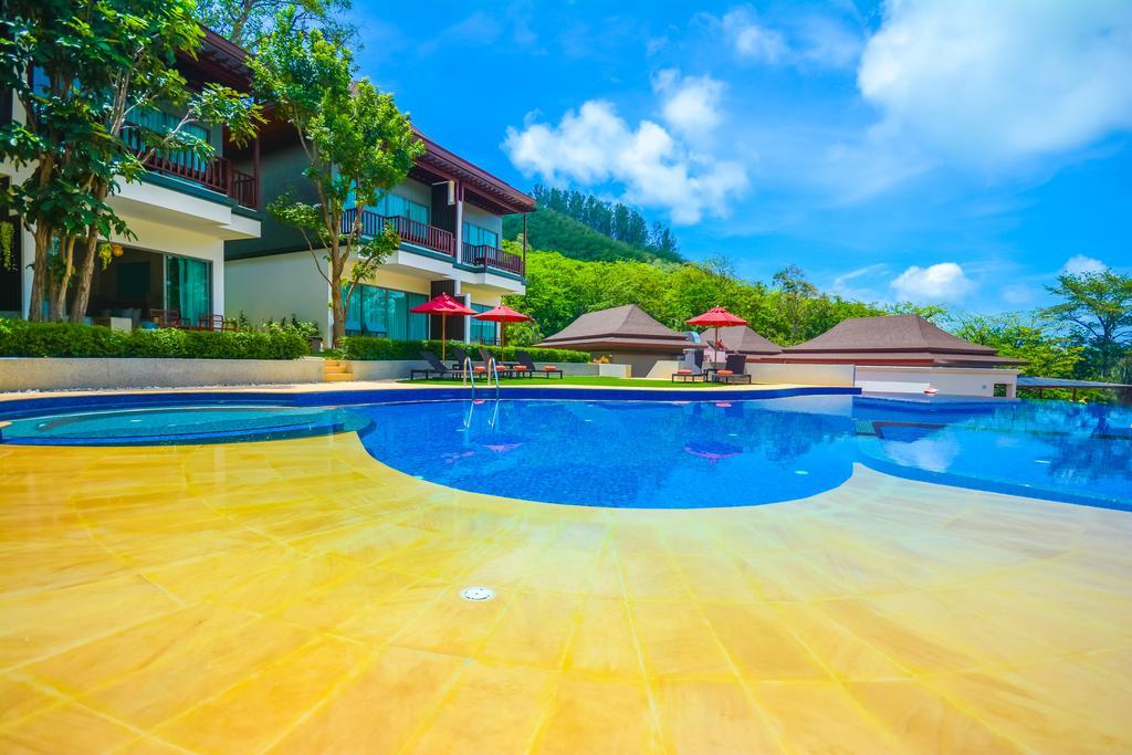 Crystal Wild Phuket