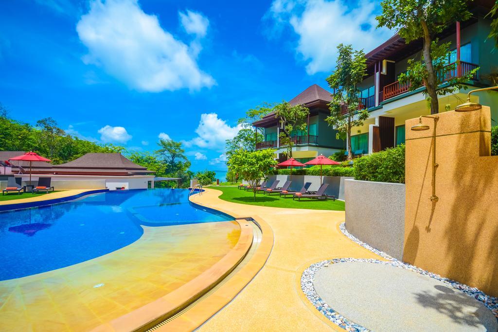Crystal Wild Phuket Resort 4*