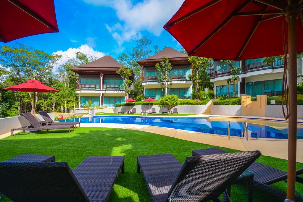 Crystal Wild Phuket Resort 4*