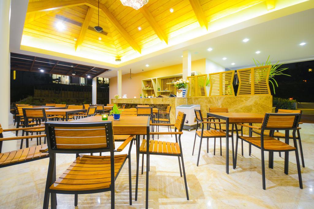 Resort Crystal Wild Phuket 4*