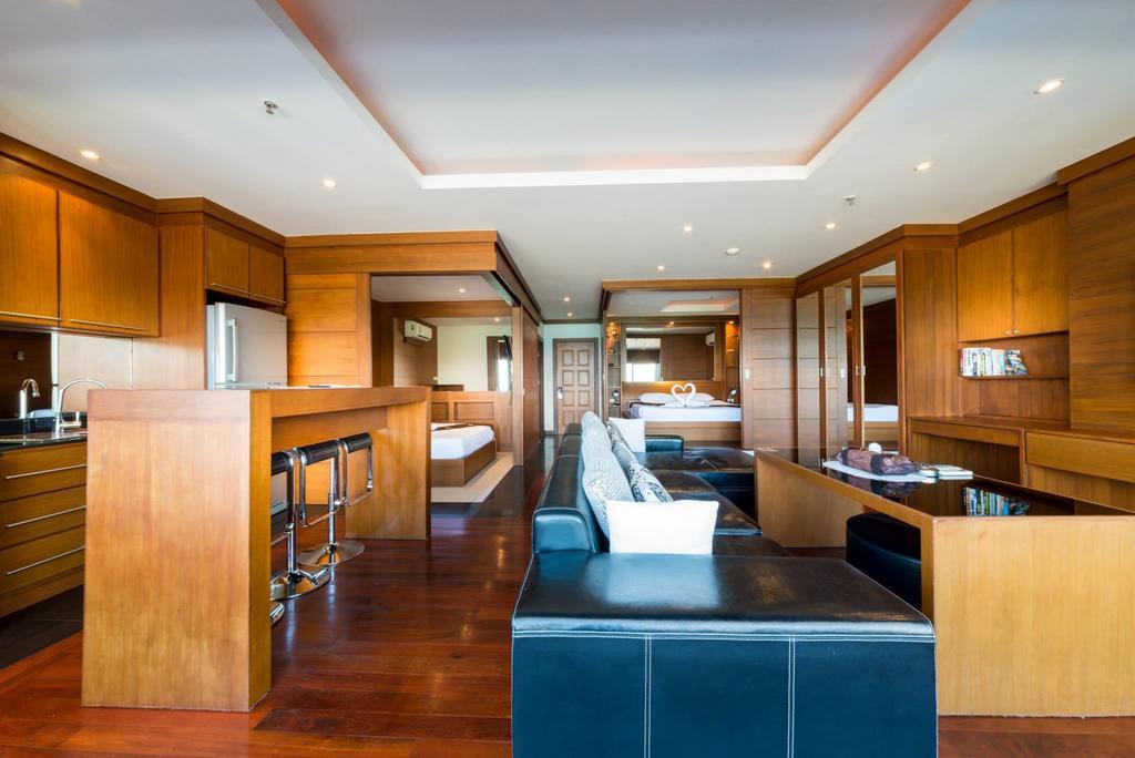 Tower Holiday Apartment *