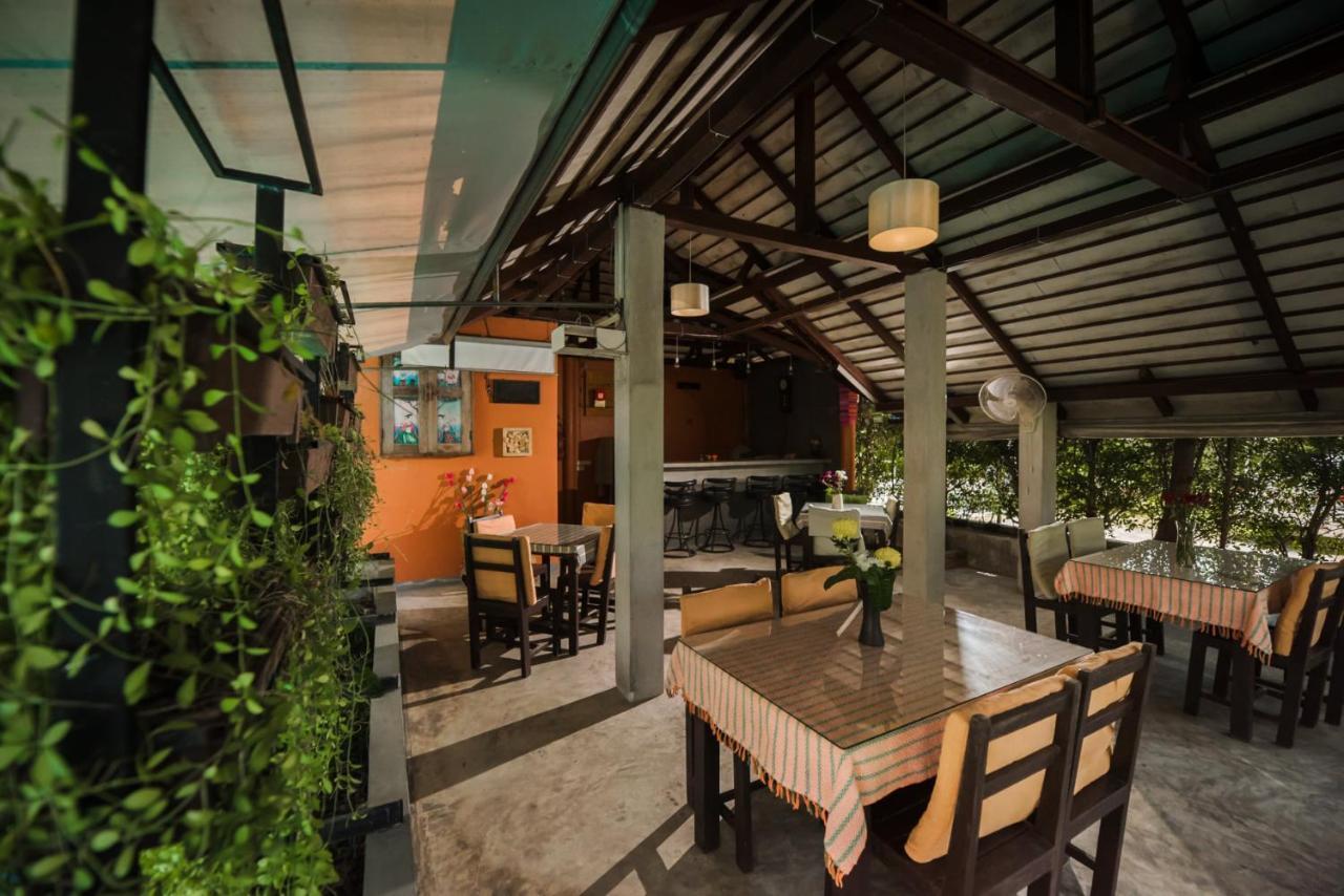 Monaburi Boutique Hotel 3*