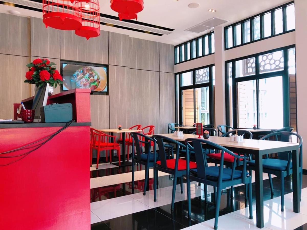 Pearl Hotel 4*