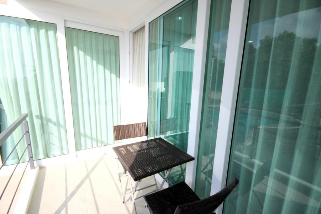 Karon Butterfly Apartment