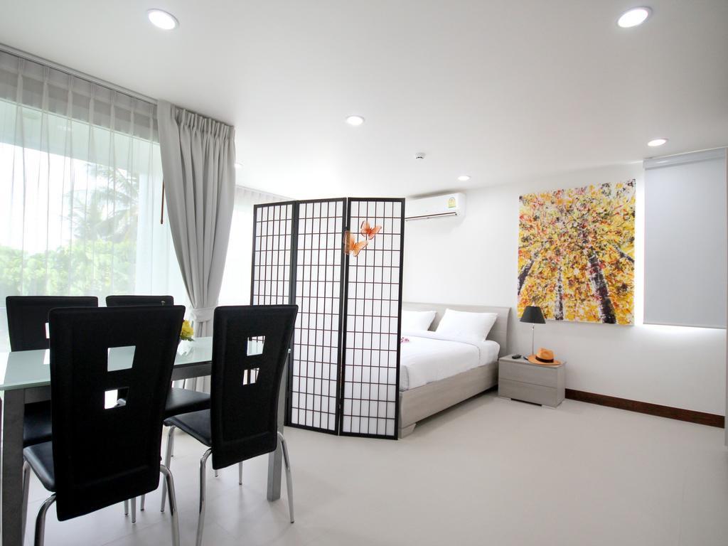 Karon Butterfly Apartment *