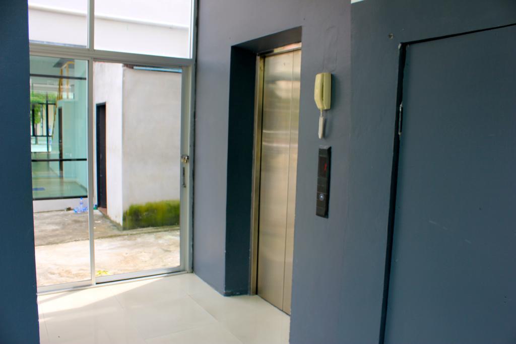 Hotel Holiday Home Patong Patong