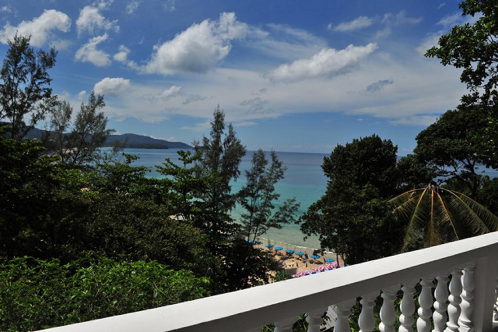 Cliff Contemporary Boutique Bungalows Karon