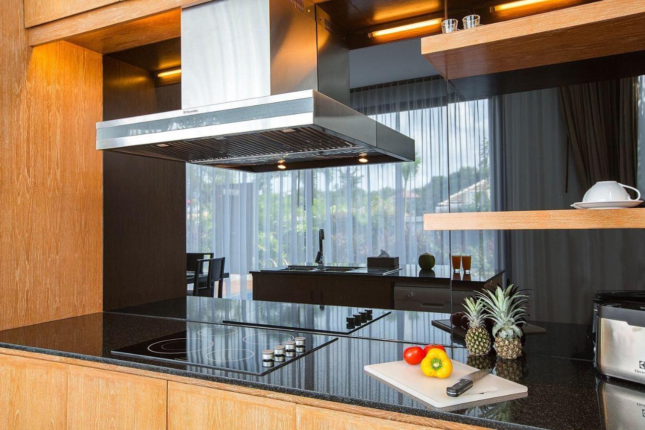 Pulau | 2 Bedrooms With Private Pool In Luxury | 2 Min To Naiharn Villa *