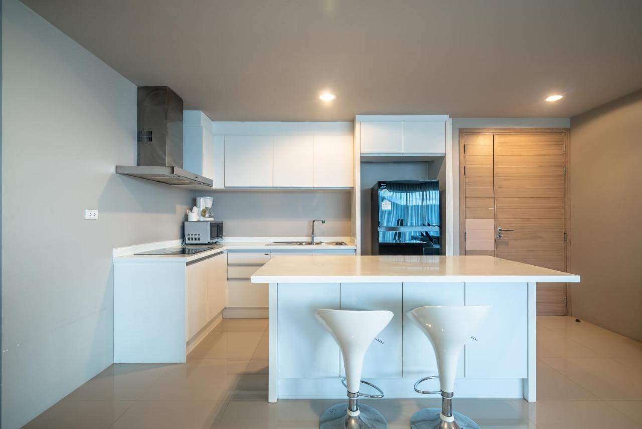 The Ark At Veloche Group By Lofty Apartment Karon