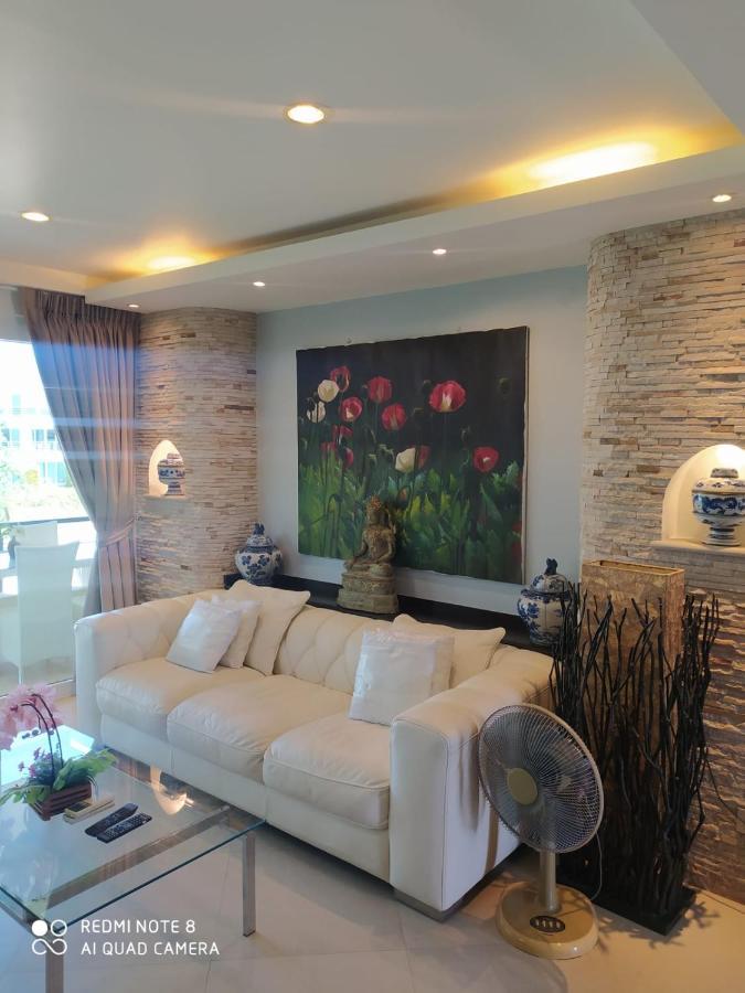 Sea View Apartment