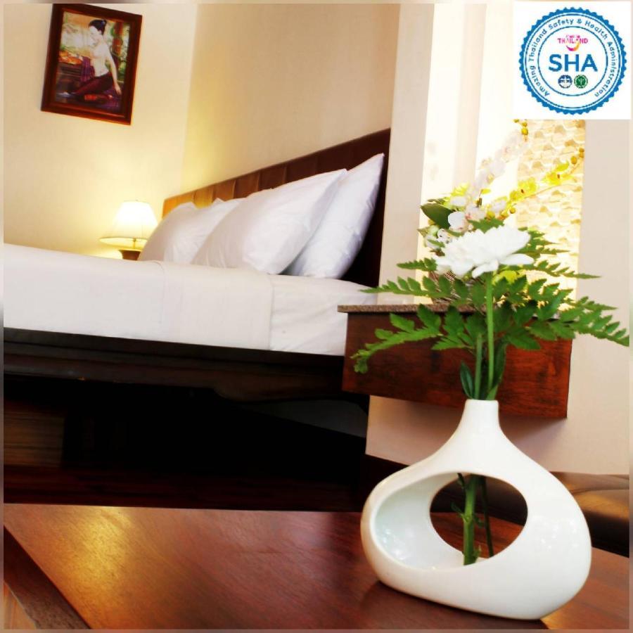 Baan Pron Phateep Hotel