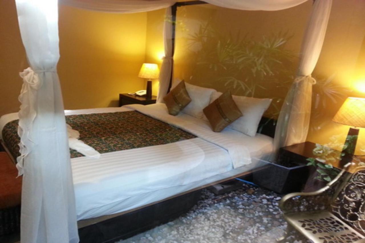 Baan Phuanda 3*
