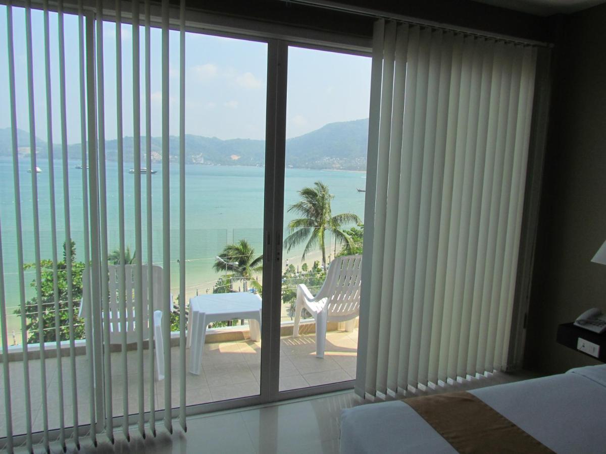 Hotel The Front And Patong