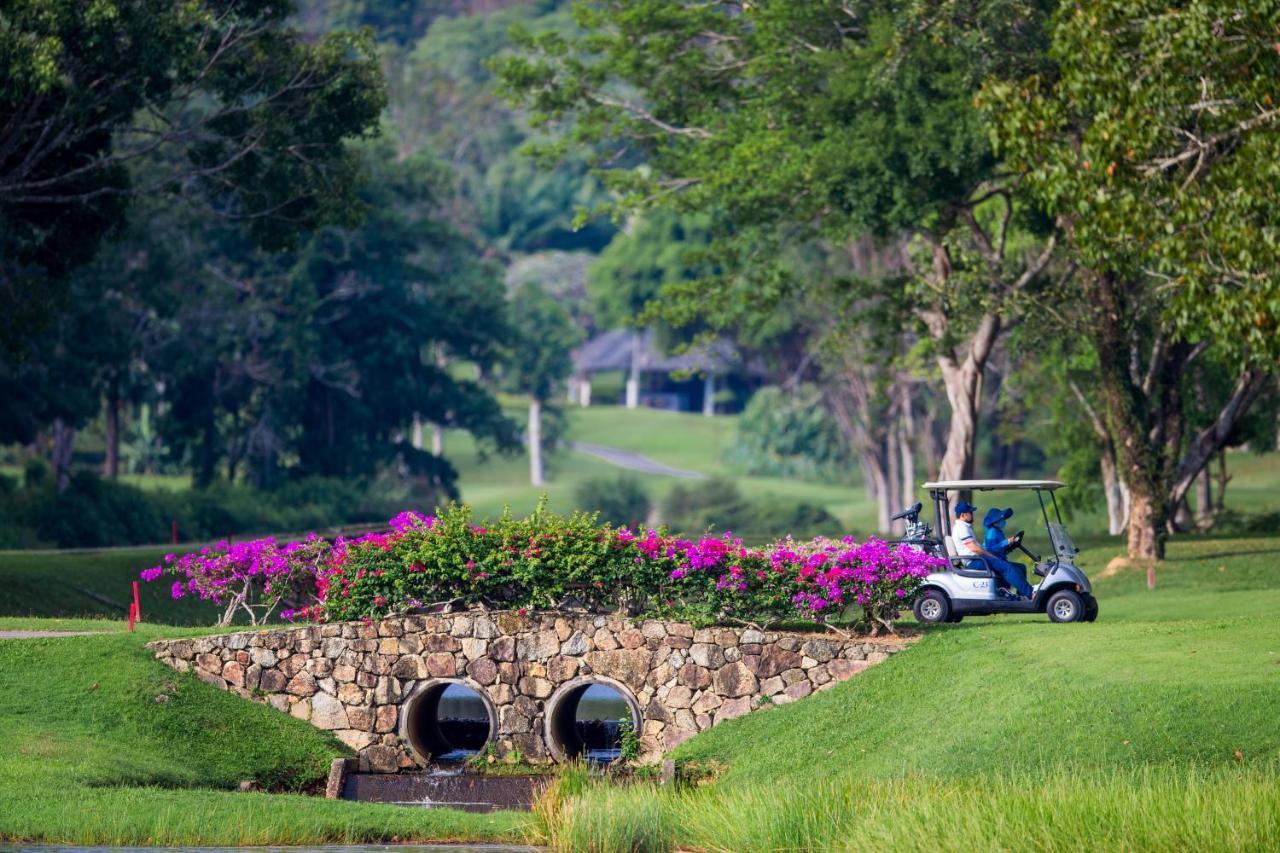 Blue Canyon Country Club *