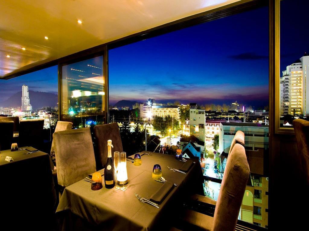 At The 9th Aparthotel 3*
