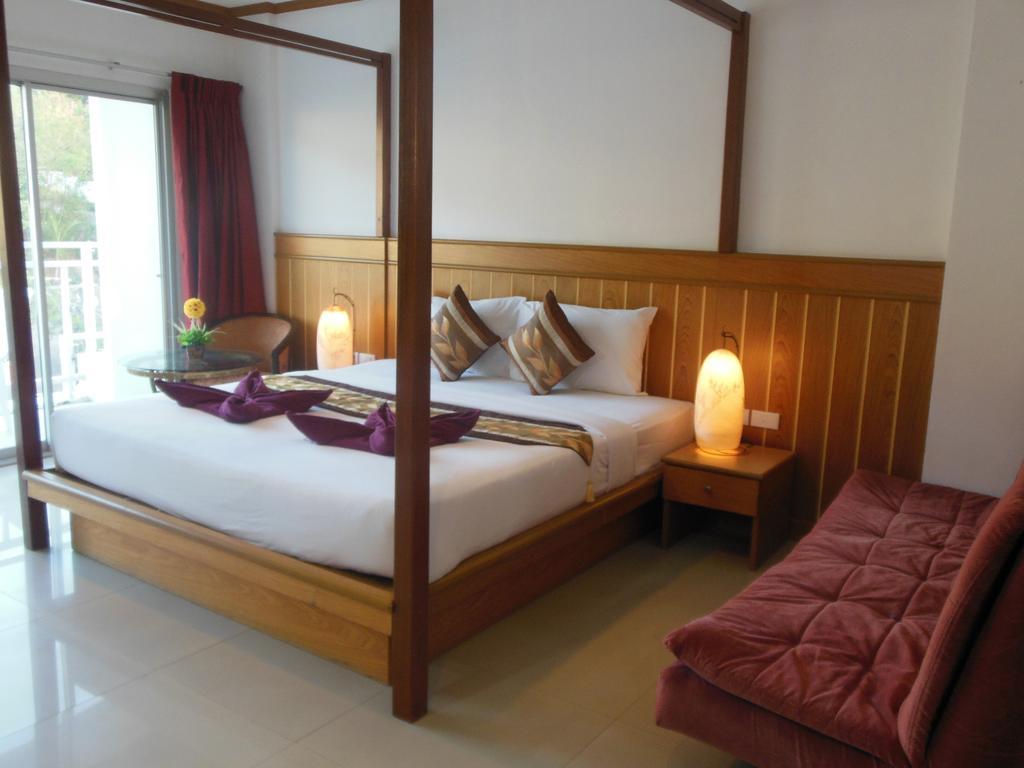 Guest house Park Eden 2*