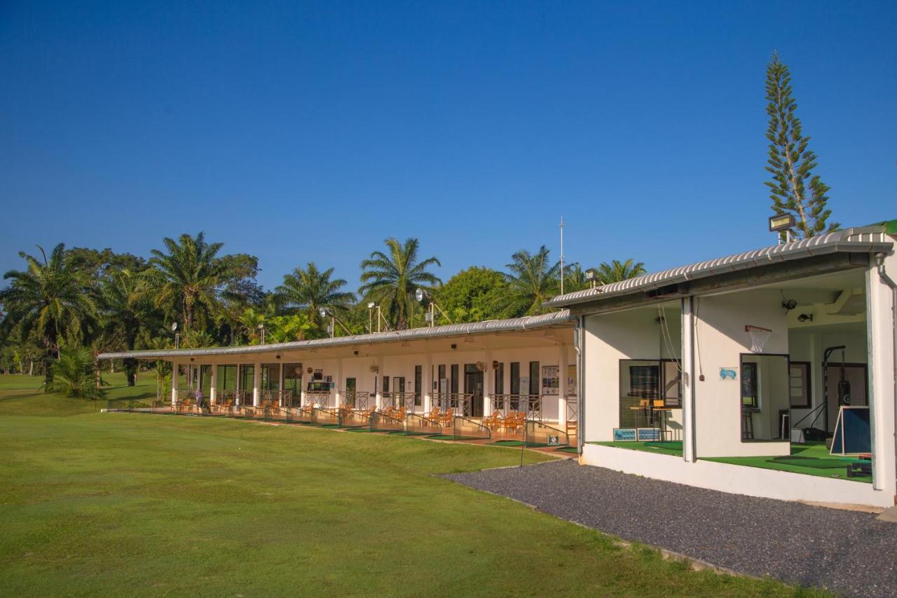 Blue Canyon Country Club Hotel