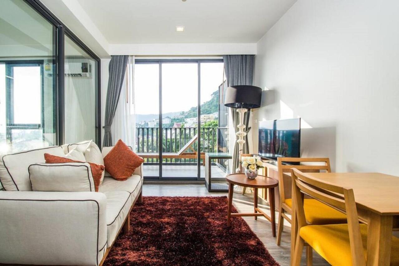 The Deck By Vip Patong
