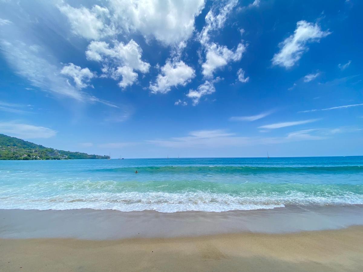 360 Degree Kamala Seaview Villa *