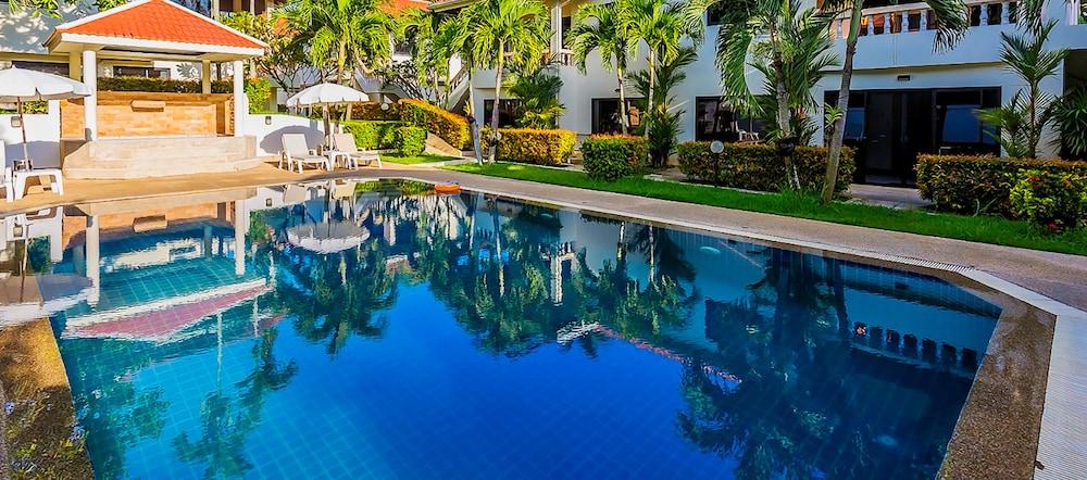 Phuket Riviera Hotel 3*