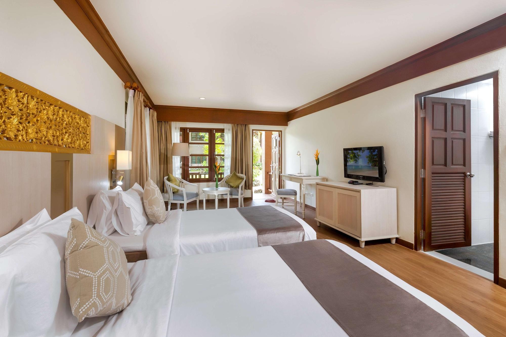 Western Premier Bangtao & Hotel 4*