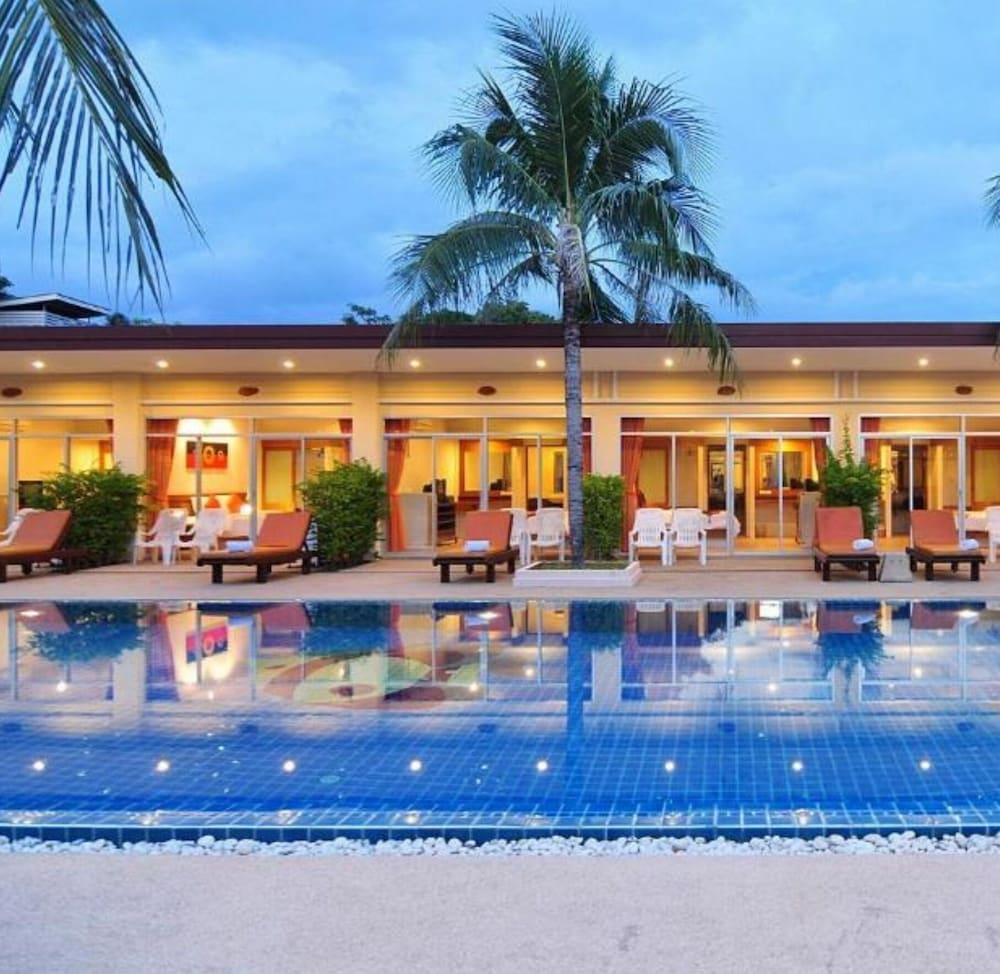Phuket Sea Sha Extra Resort 4*