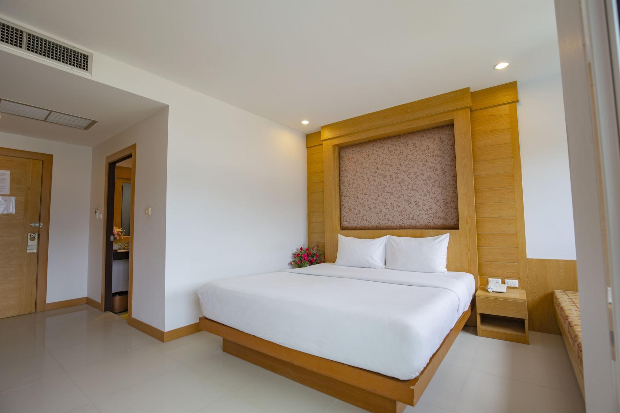 Sungthong Hotel 3*