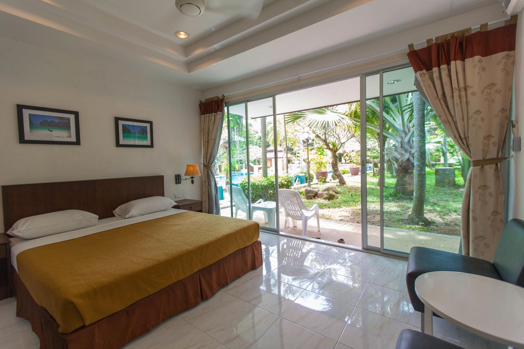 Garden Hotel 3*