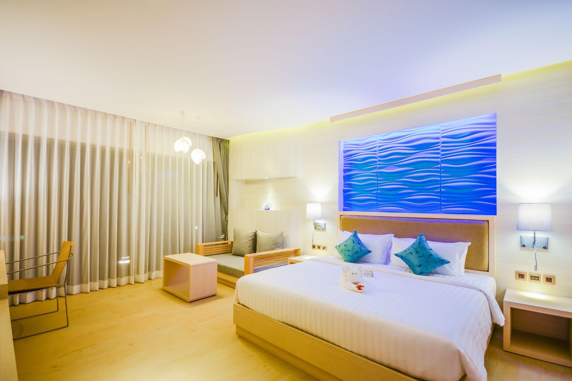 Crystal Wild Phuket Resort