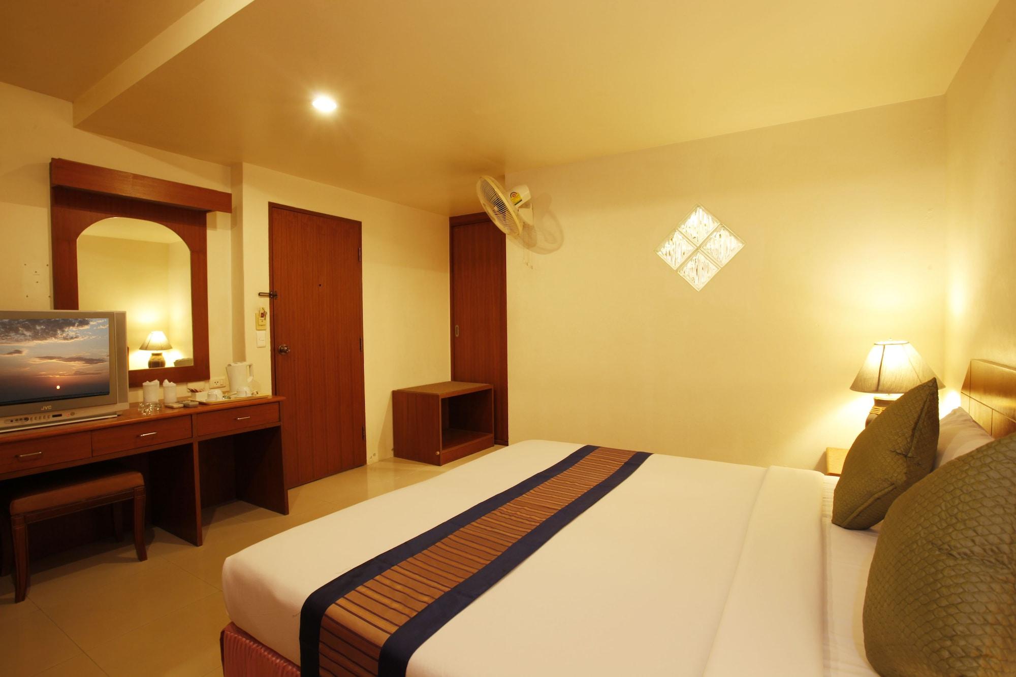 Hotel Orchid Resortel