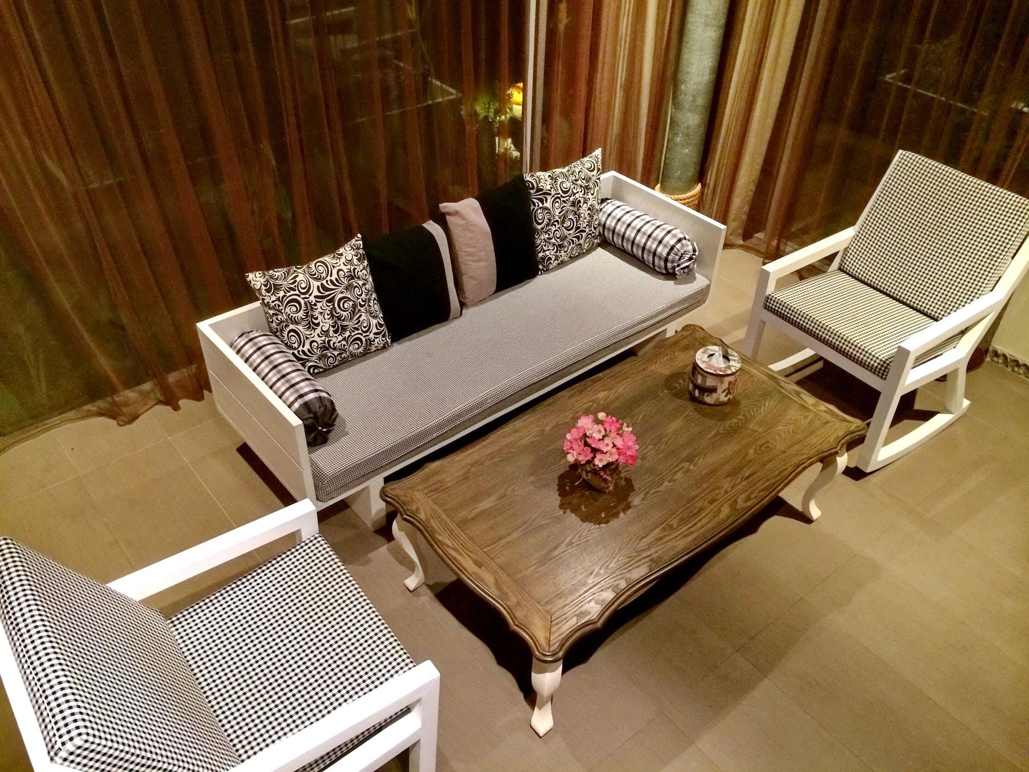 Perennial Resort