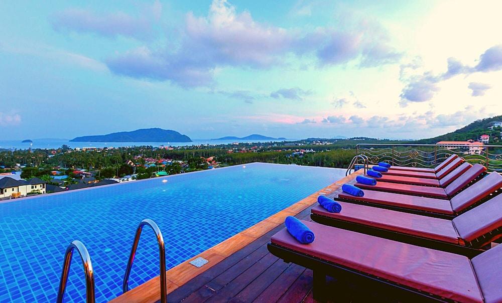 The View Rawada Phuket 4*
