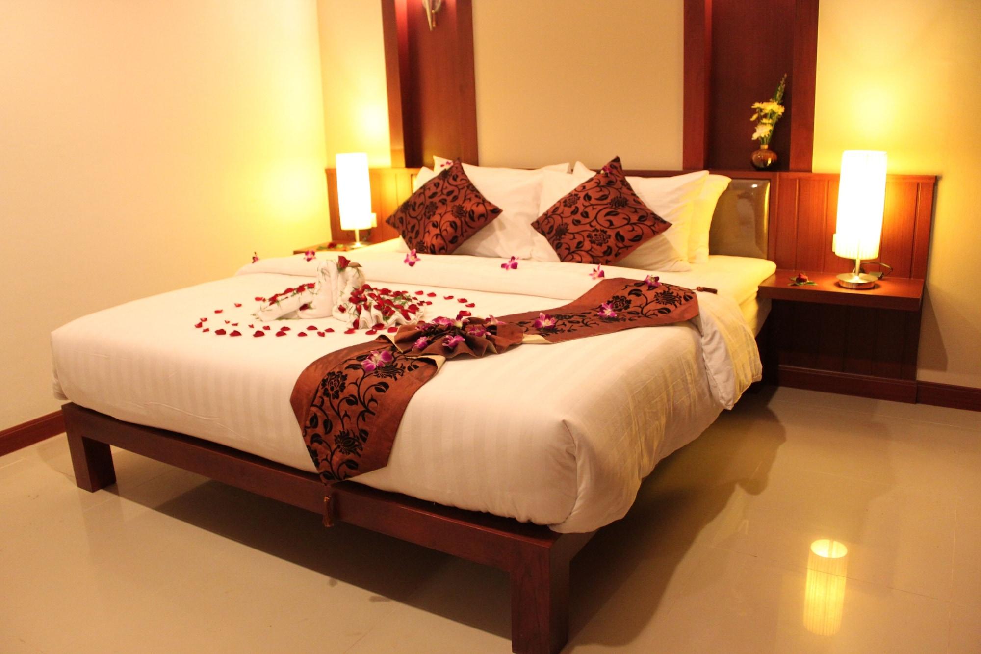 Patong Hemingway's Phuket
