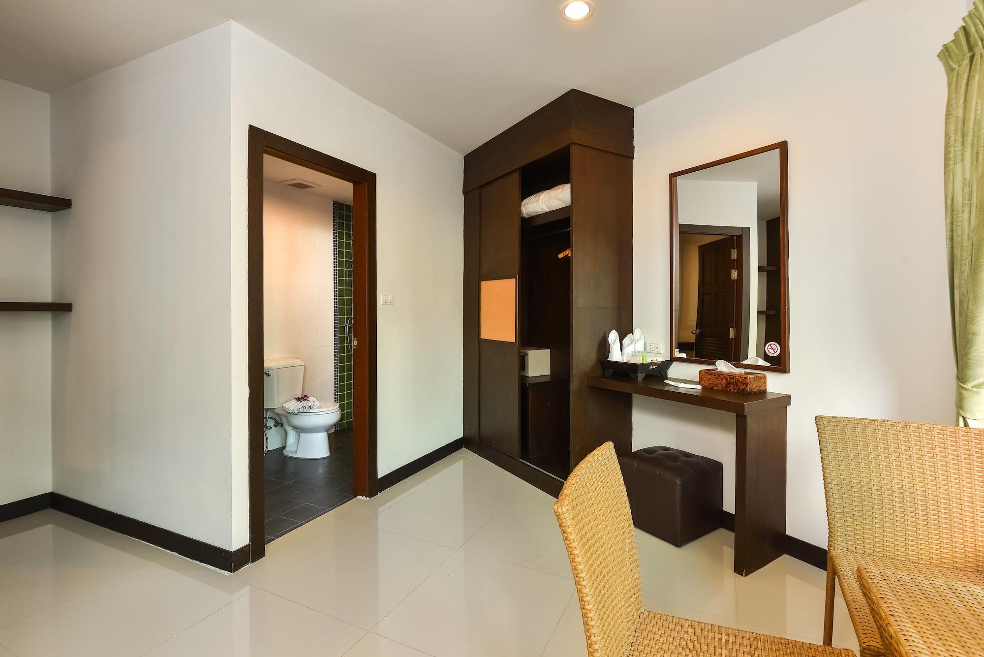 Hotel The Three By Apk 3*