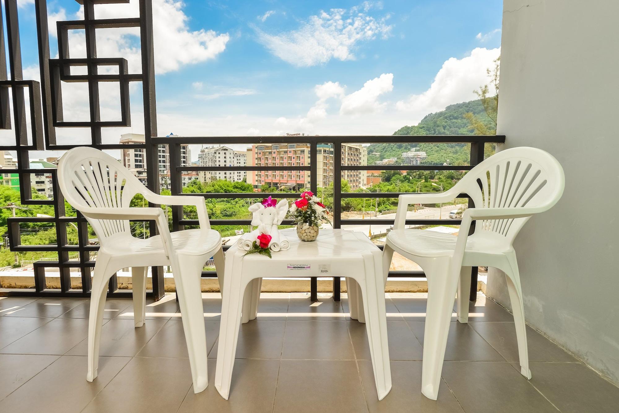 Hotel The Three By Apk 3*
