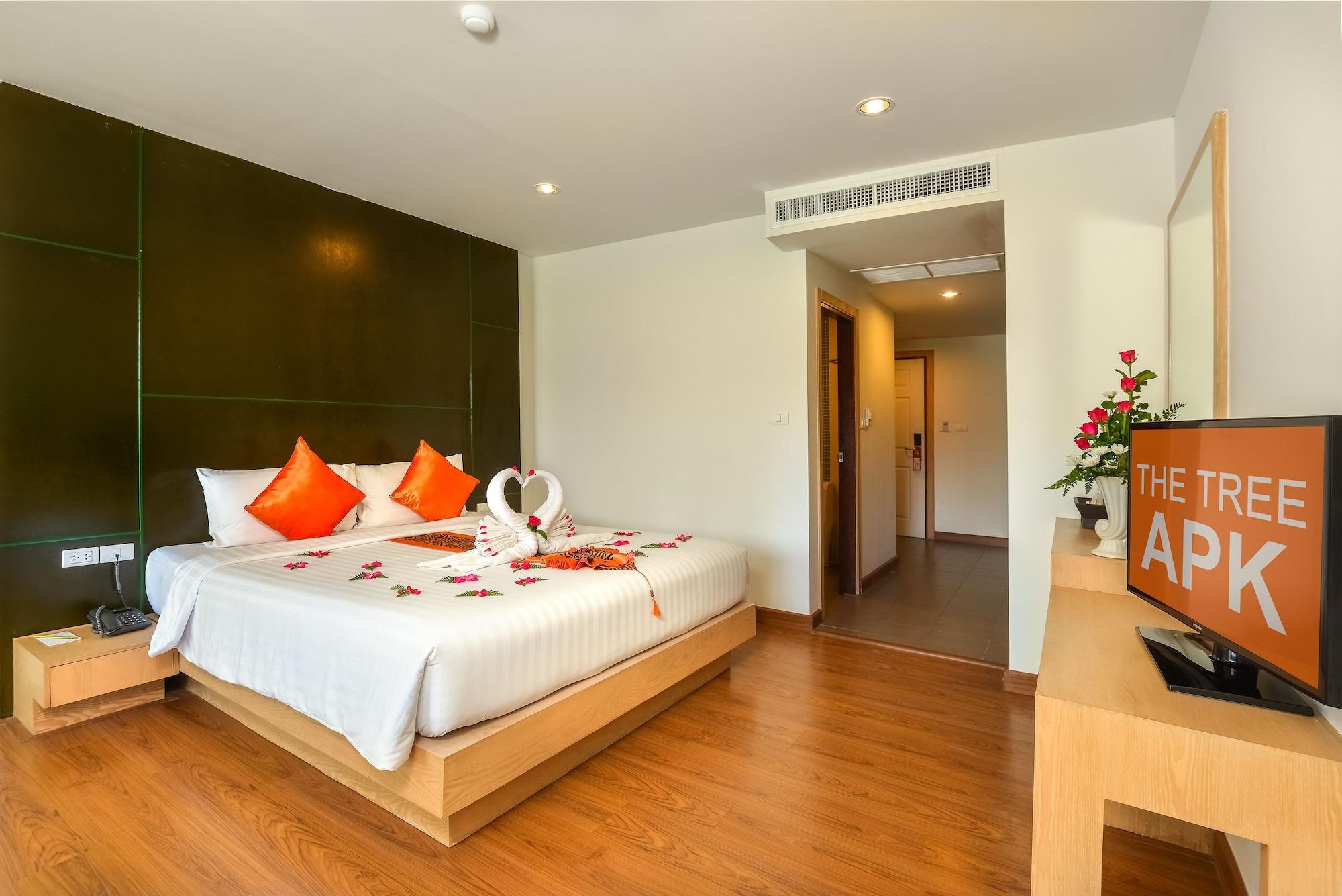 The Three By Apk Hotel