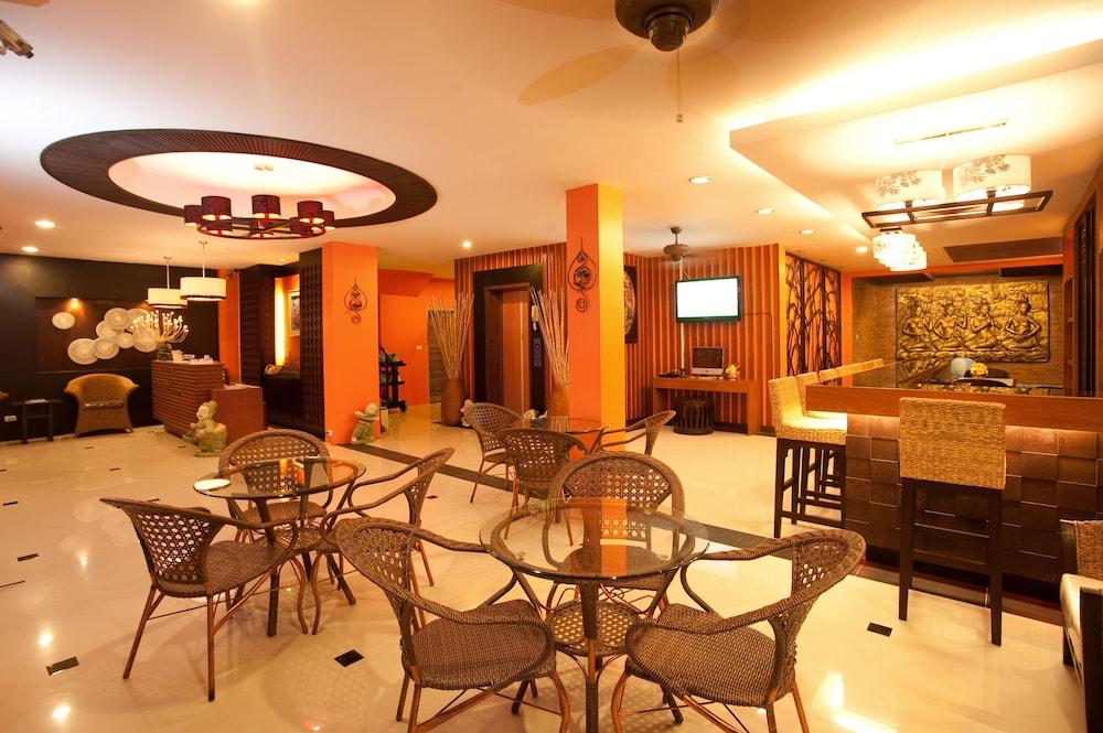Deva Patong 3*