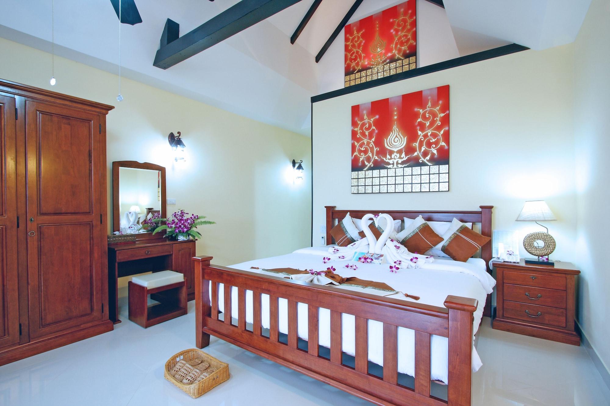 Boomerang Village Karon